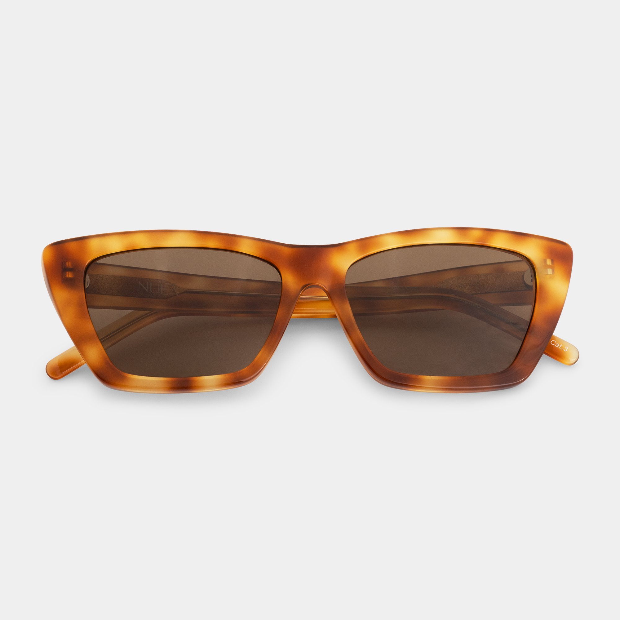 NULÁ cat-eye zonnebril Zoë in Caramel Toffee met bruine glazen – sunglasses for women